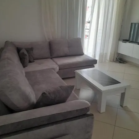 Apartament Petrit
